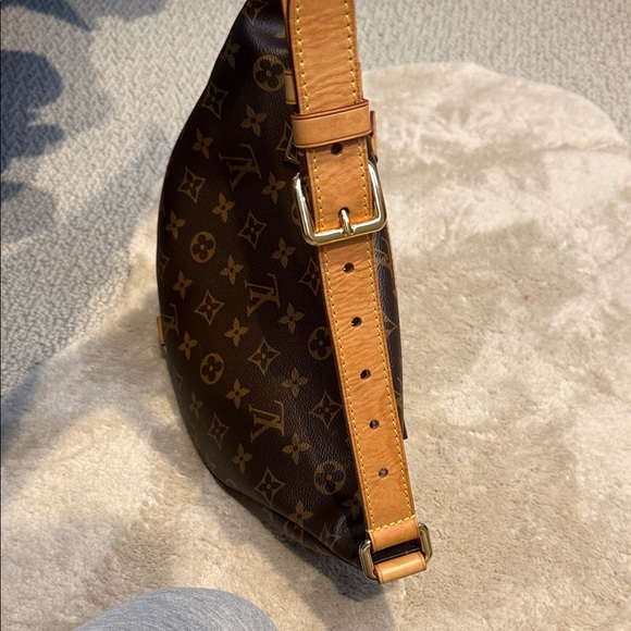 Authentic Louis Vuitton Bum Bag - Picture 8 of 10